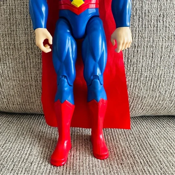 DC Comics, 12-Inch Superman Action Figure, Collectible Kids Toys for Boys Girls - Picture 8 of 10
